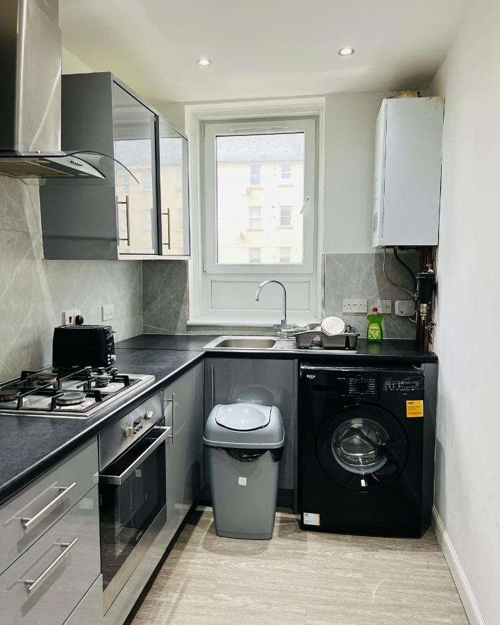 דירות Simple 2Bed Flat In Edinburgh. מראה חיצוני תמונה